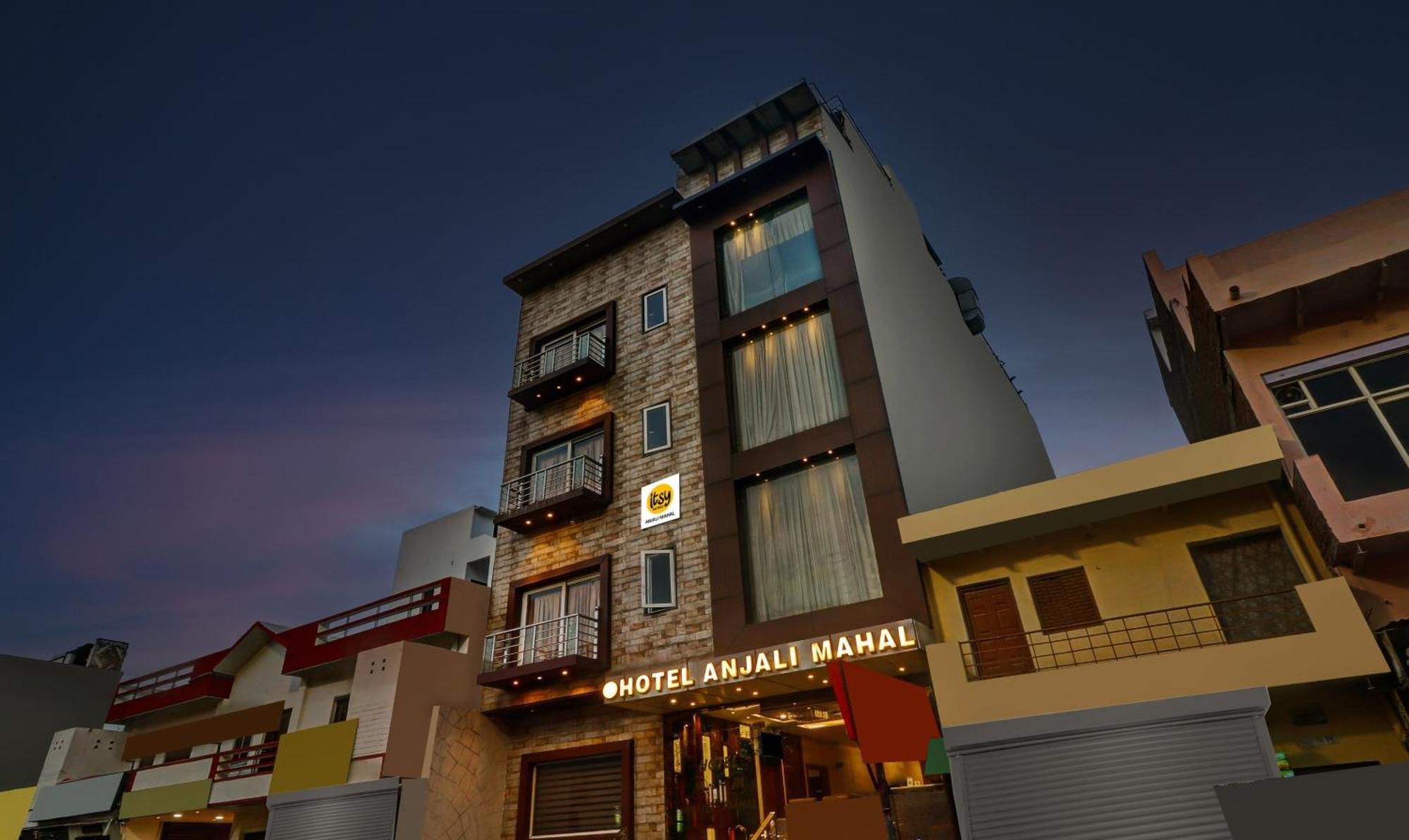 Itsy Hotels Anjali Mahal 500, Mtrs From Mathura Railway Station Zewnętrze zdjęcie
